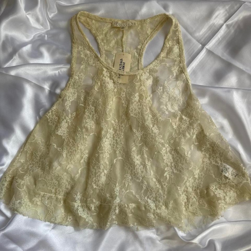 early 2000s deadstock FOREVER21 cream lace top
